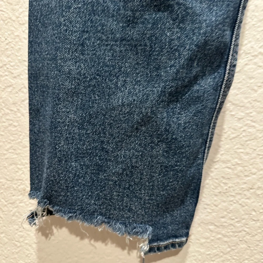 American Eagle Curvy‎ Straight Jeans Destroyed Frayed Hem Women's Size 6